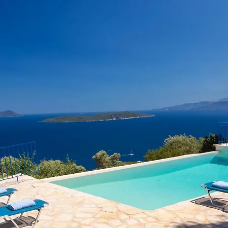 Evalin - Pretty Like At For Unforgettable Holidays *