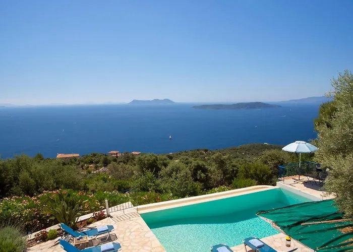 Evalin - Pretty Like At For Unforgettable Holidays