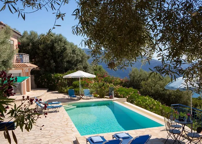 Evalin - Pretty Like At For Unforgettable Holidays